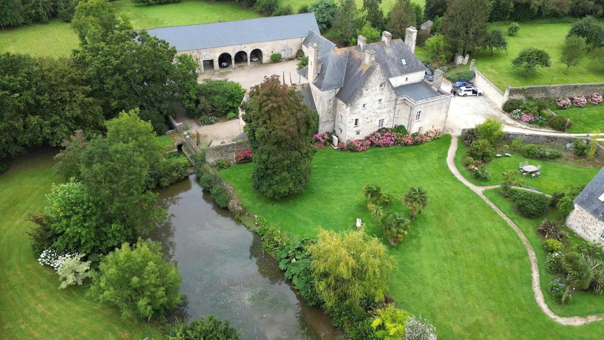 Bed and Breakfast Manoir De Savigny Valognes Zewnętrze zdjęcie